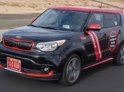 25 Tahun Lagi, Separuh Mobil yang Dijual KIA adalah Mobil Otonom