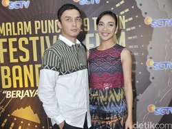 Sama-Sama Sibuk, Tika Bravani Tak Buru-Buru Miliki Momongan