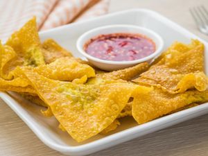 Bikin Pangsit Goreng Sendiri? Pasti Enak dengan 4 Langkah Mudah Ini