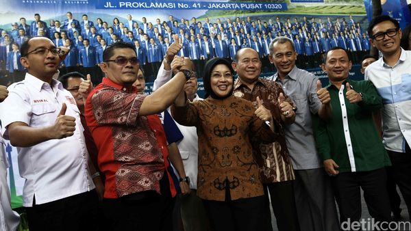 9 Parpol Kecil Dukung Agus Harimurti-Sylviana