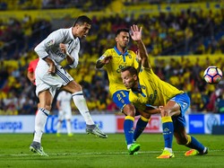 Klub Berkaus Kuning dan Ledekan Dortmund pada Madrid