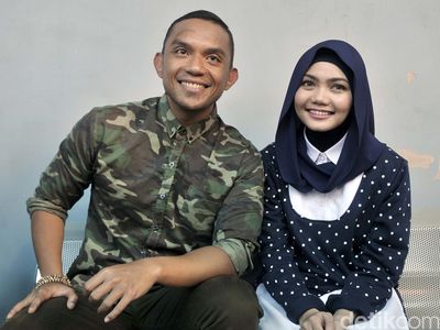 Rina Nose Bareng Fakhrul Razi, Balikan ?