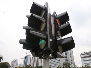 Polisi Sragen Telusuri Video Konvoi Moge Terobos Lampu Merah, Ini Hasilnya Polisi Sragen Telusuri Video Konvoi Moge Terobos Lampu Merah, Ini Hasilnya