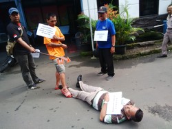 Buron 75 Hari, Pelaku Penusukan Guru Olahraga di Bandung Menyerahkan Diri