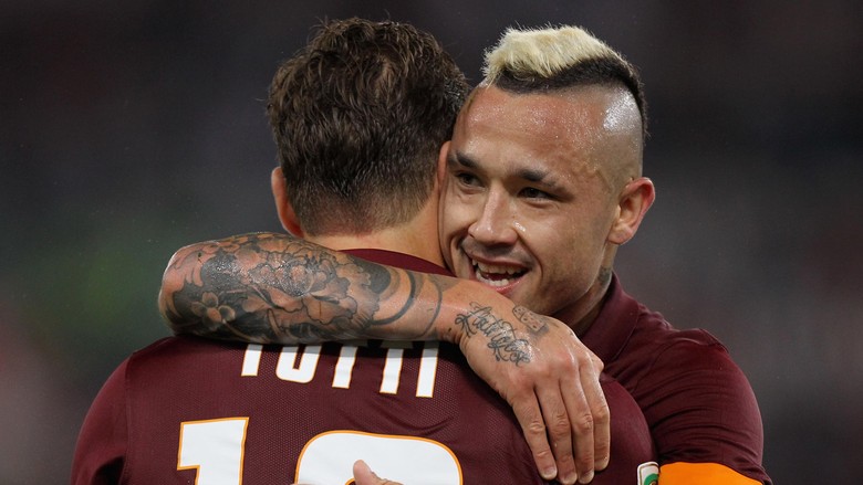 Ajak Totti Bertaruh, Nainggolan: Siapa Pensiun Duluan? Ajak Totti Bertaruh, Nainggolan: Siapa Pensiun Duluan?