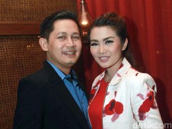 Selebriti Indonesia yang Jatuh ke Pelukan Pilot