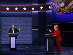 Berdebat Sengit, Trump Sebut Hillary Tak Bisa Sediakan Lapangan Pekerjaan