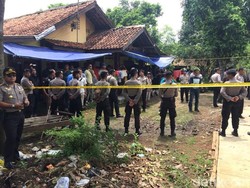 Densus Tangkap Abu Fauzan yang Berangkatkan WNI ke Suriah untuk Gabung ISIS