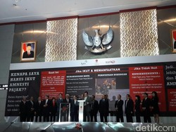 Perdana Melantai di Bursa, Saham 2 Perusahaan Ini Kompak Menguat