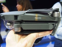 Biasa Bikin Drone, DJI Kini Bikin Headset VR, Buat Apa?