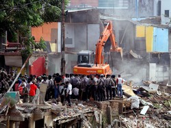 Kasatpol PP  DKI Apresiasi Warga Bukit Duri yang Kooperatif Saat Penertiban