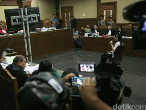 Jessica Tak Kuasa Menahan Tangis Saat Cerita Soal Kondisi di Sel