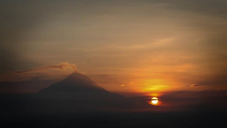 Punthuk Setumbu, Jawa Tengah (Sri Subaktiyani/dTraveler)