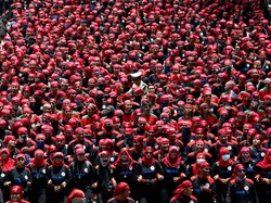 Upah Minimum Naik 8,25%, Buruh: Kalau Punya 3 Anak Nggak Bakal Cukup!