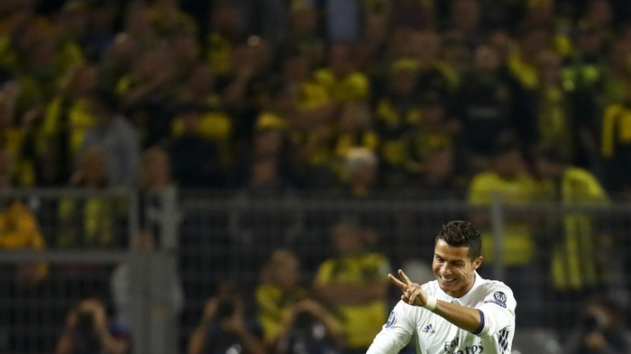 Kisah Ronaldo yang Sudah Bikin Gembira Putra Aubameyang
