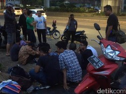 Bawa Senjata Tajam, Belasan Pelajar di Cawang Ditangkap Polisi