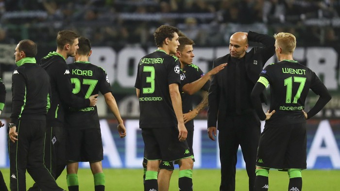 Timnya Kalah dari Barca, Pelatih Gladbach Tetap Bangga