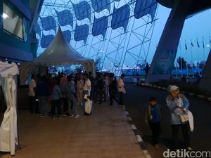 Tidak Punya Tiket Penutupan PON di GBLA, Masyarakat Bisa Masuk Lewat Gate G dan H Tidak Punya Tiket Penutupan PON di GBLA, Masyarakat Bisa Masuk Lewat Gate G dan H