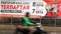 Begini Penampakan Spanduk Pilkada DKI Jakarta