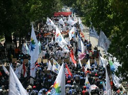 UMP 2020 Naik 8,51%, Pengusaha: Berat, tapi Kita Ikuti