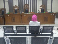 Terdakwa Kasus Hilangnya Kasda Kota Semarang Terpaku Dituntut Bui 13,6 Tahun