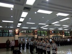 Brigjen Idham Aziz Resmi Jabat Kadiv Propam Polri