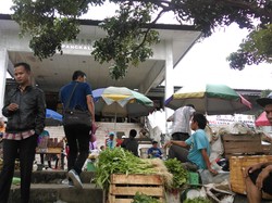 Semrawut, Pemkot Pangkalpinang Merevitalisasi Pasar Pagi