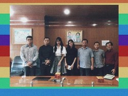 KPAI dan Kominfo Adakan Pertemuan dengan Awkarin, Ini Hasilnya