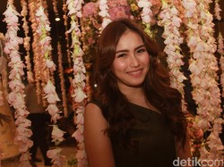 Dulu Merasa Masih Katro, Ayu Ting Ting Kini Berubah