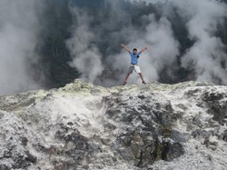 Akhir Pekan Ini, Ayo Mendaki Gunung Salak