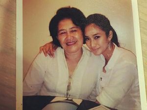 Happy Salma Kenang Nilai Hidup dari Ibunda
