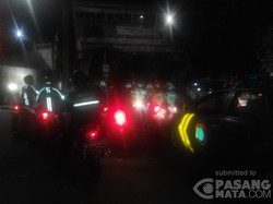 Bubarkan Pengemudi Ojek Online di Kebayoran Lama, Polisi Tembakkan Gas Air Mata
