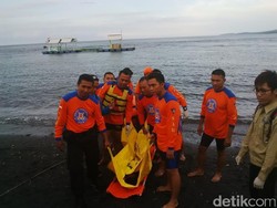 Antisipasi Cuaca Buruk, Unsur Maritim Se-Banyuwangi Gelar Simulasi Kecelakaan Laut