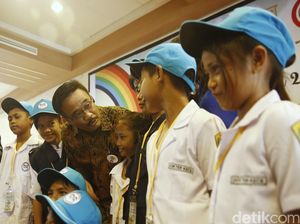 Wagub Djarot Buka Dokter Kecil Award 2016 Wagub Djarot Buka Dokter Kecil Award 2016