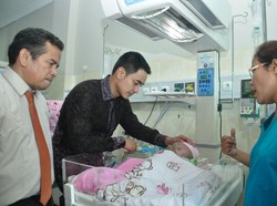 Baru Lahir, Bayi Hidrosefalus Ditinggalkan Ibunya di Rumah Sakit Jambi