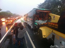 Kecelakaan Beruntun di Tol Sidoarjo, Rombongan Penggiat Lingkungan Luka-luka