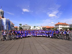 Deklarasi Penggunaan Atribut Baru JNE dalam Parade Motor JNE di Jakarta