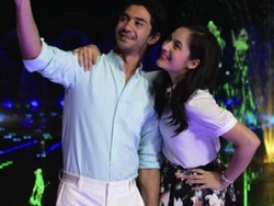 Update Foto di Media Sosial Lebih Sempurna dengan Cara Selfie Ini