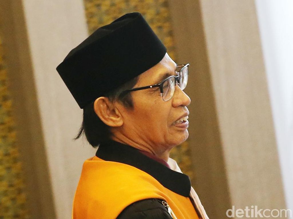 Putusan Terakhir Artidjo yang Jadi Perhatian Publik: Tolak PK Ahok Putusan Terakhir Artidjo yang Jadi Perhatian Publik: Tolak PK Ahok