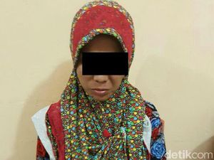 Komplotan Ibu-ibu Curi Rp 11 Juta dari Toko di Kampar, 1 Pelaku Kabur Komplotan Ibu-ibu Curi Rp 11 Juta dari Toko di Kampar, 1 Pelaku Kabur