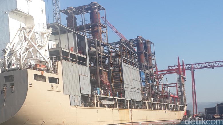 Kapal Genset Raksasa 60 MW dari Turki Terangi Ambon Kapal Genset Raksasa 60 MW dari Turki Terangi Ambon