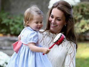 Dipakai Putri Charlotte ke Kanada, Dress Rp 1,2 Juta Ini Terjual Habis Dipakai Putri Charlotte ke Kanada, Dress Rp 1,2 Juta Ini Terjual Habis