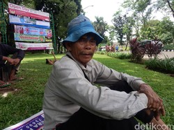 Begini Kesaksian Pengguna Jasa Manusia Cangkul  di Tangerang Selatan