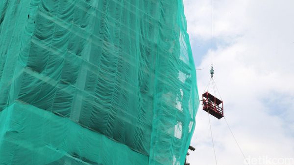 Persiapan Perobohan Gedung 17 Lantai di Bintaro