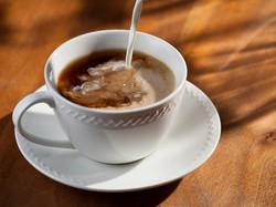 Tambahkan Krimer ke Racikan Kopi Tak Naikkan Berat Badan, Ini 3 Faktanya!