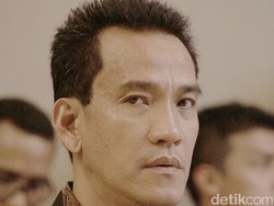 Refly Minta Jokowi Lebih Radikal Dalam Pemberantasan Korupsi