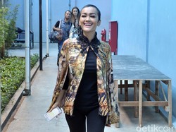 Sempat Dikabarkan Hampir Jatuh Miskin, Julia Perez Dapat Berkah