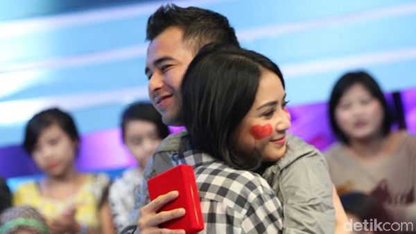 Throwback Moment! Masa-masa Kasmaran Raffi Ahmad dan Nagita Slavina