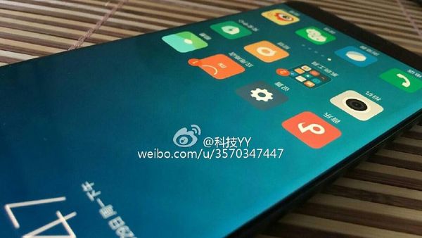 Mi Note 2 Mulai Menampakkan Diri