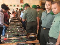59 Senpi dan 6 Granat Disita TNI dalam Operasi 9 Bulan di Papua
